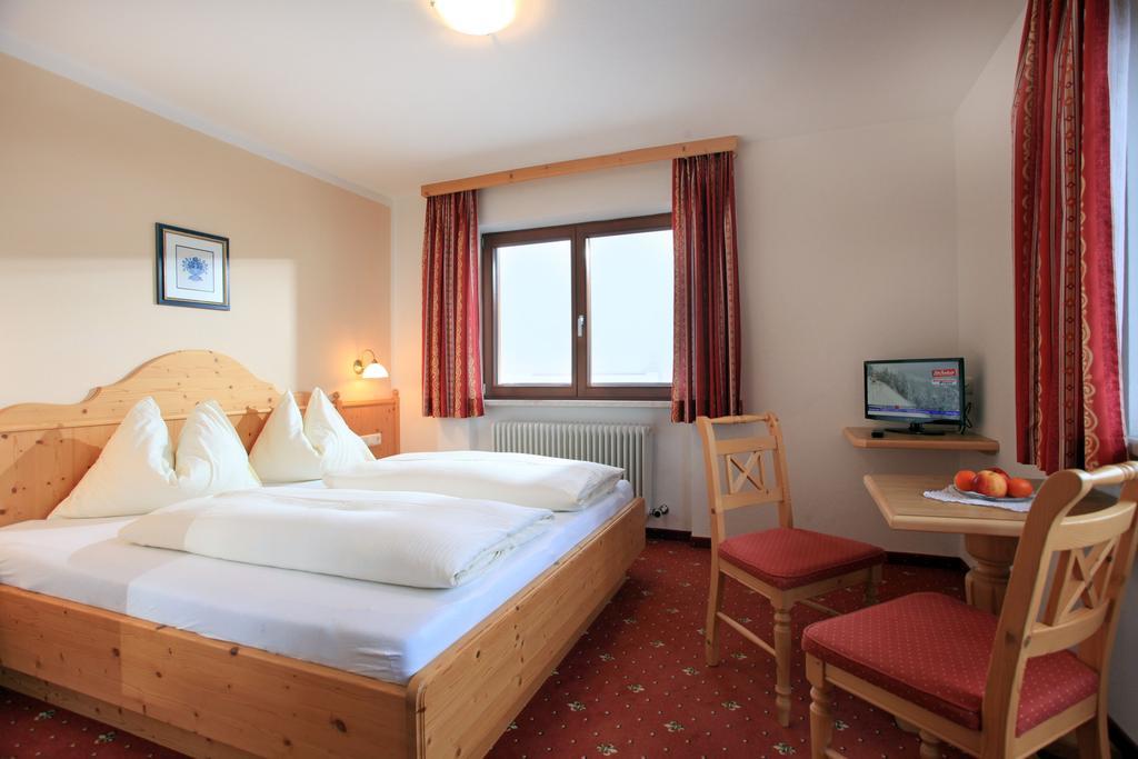 Fruehstueckspension Samerhof Westendorf Bilik gambar