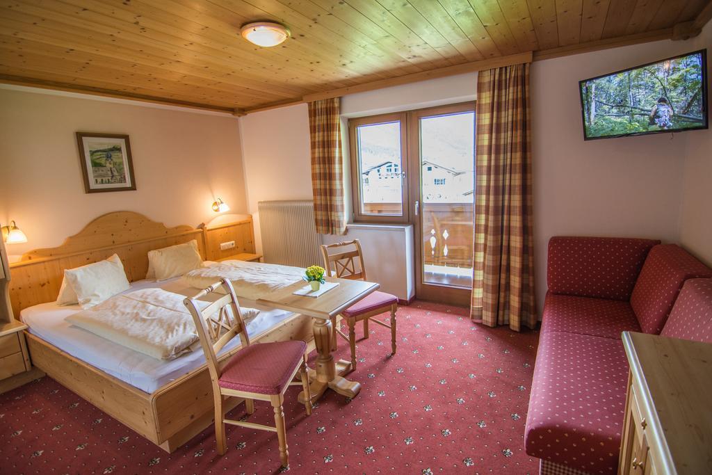 Fruehstueckspension Samerhof Westendorf Luaran gambar